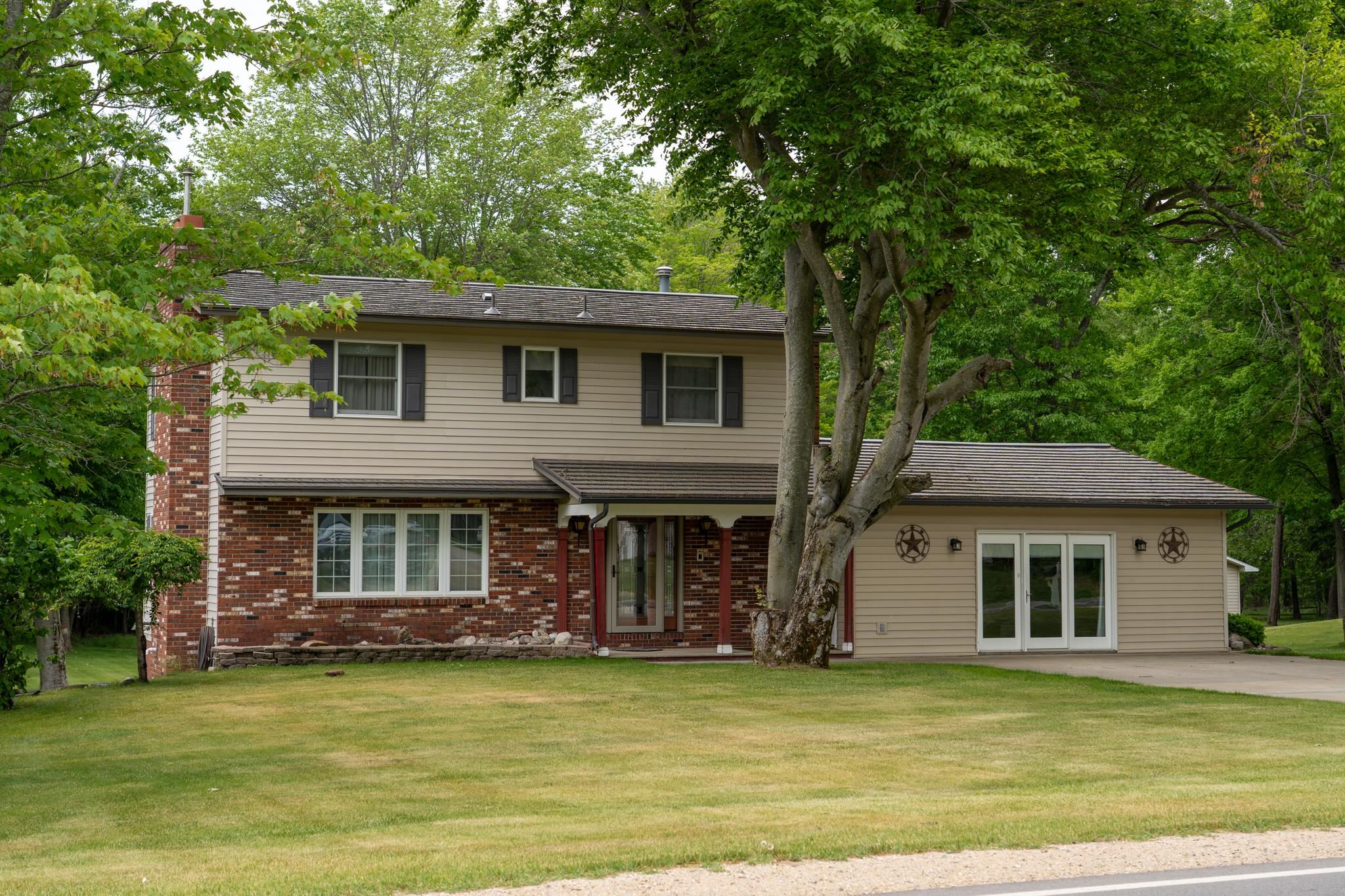 10200 S Lake Station Avenue