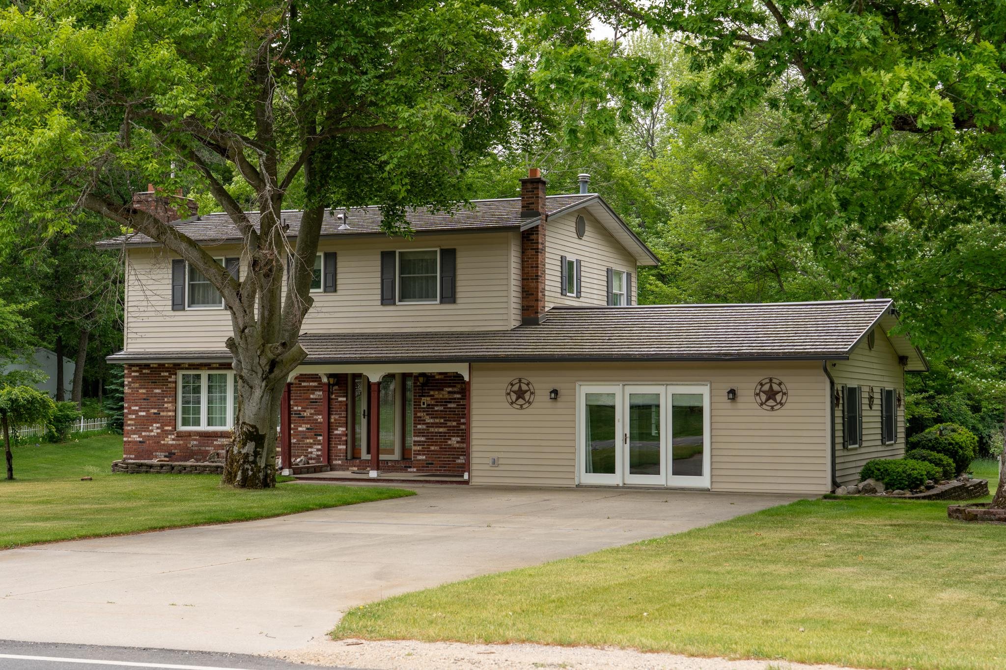 10200 S Lake Station Avenue