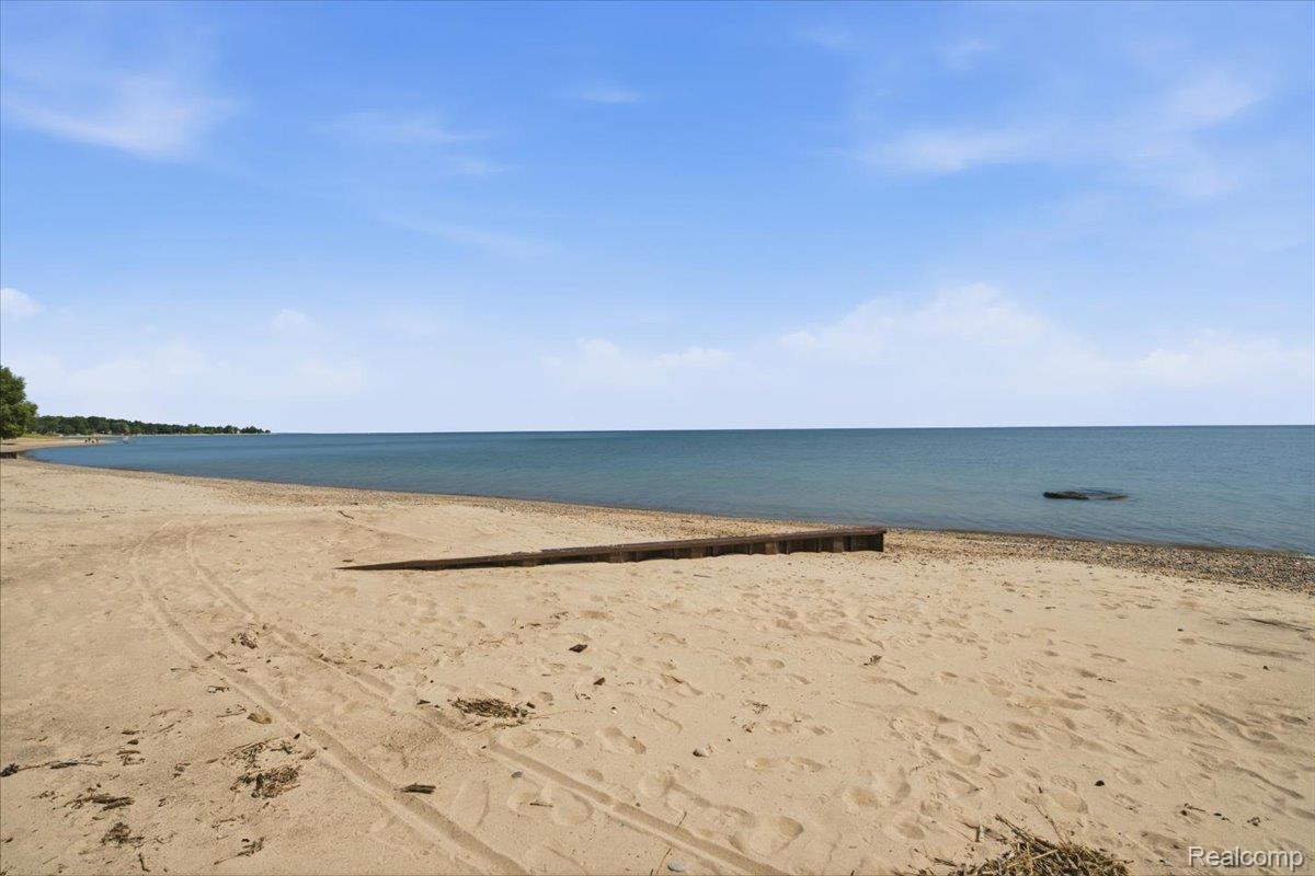 406 Silver Sands Drive