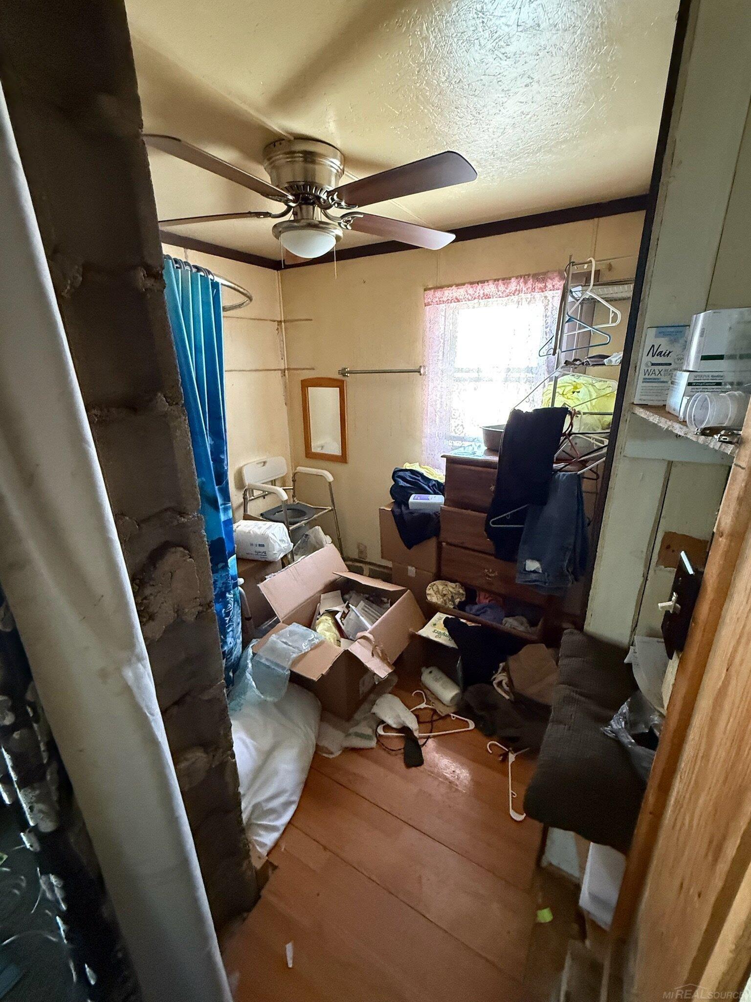 161 W Ludington Drive