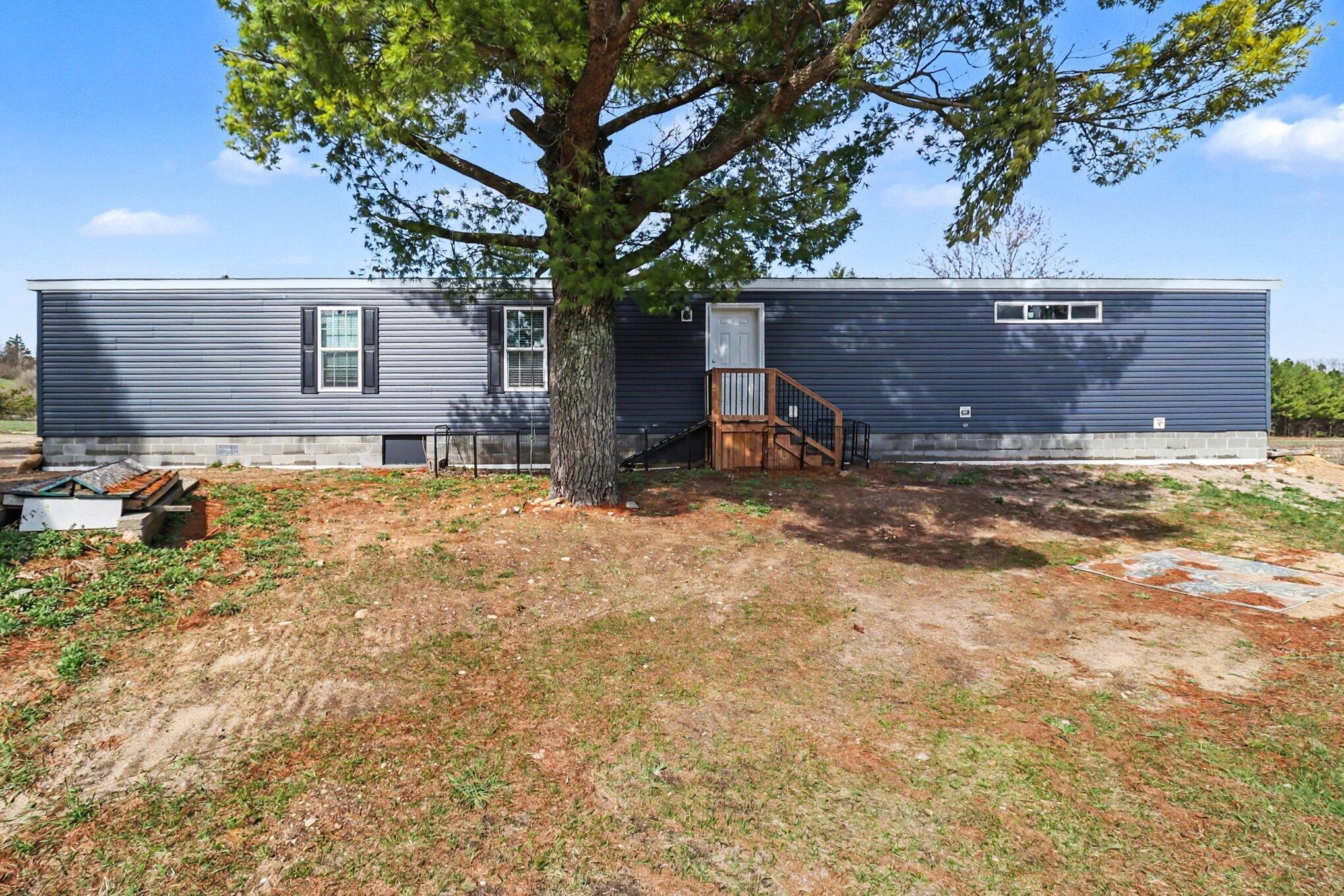 3275 Winter Road