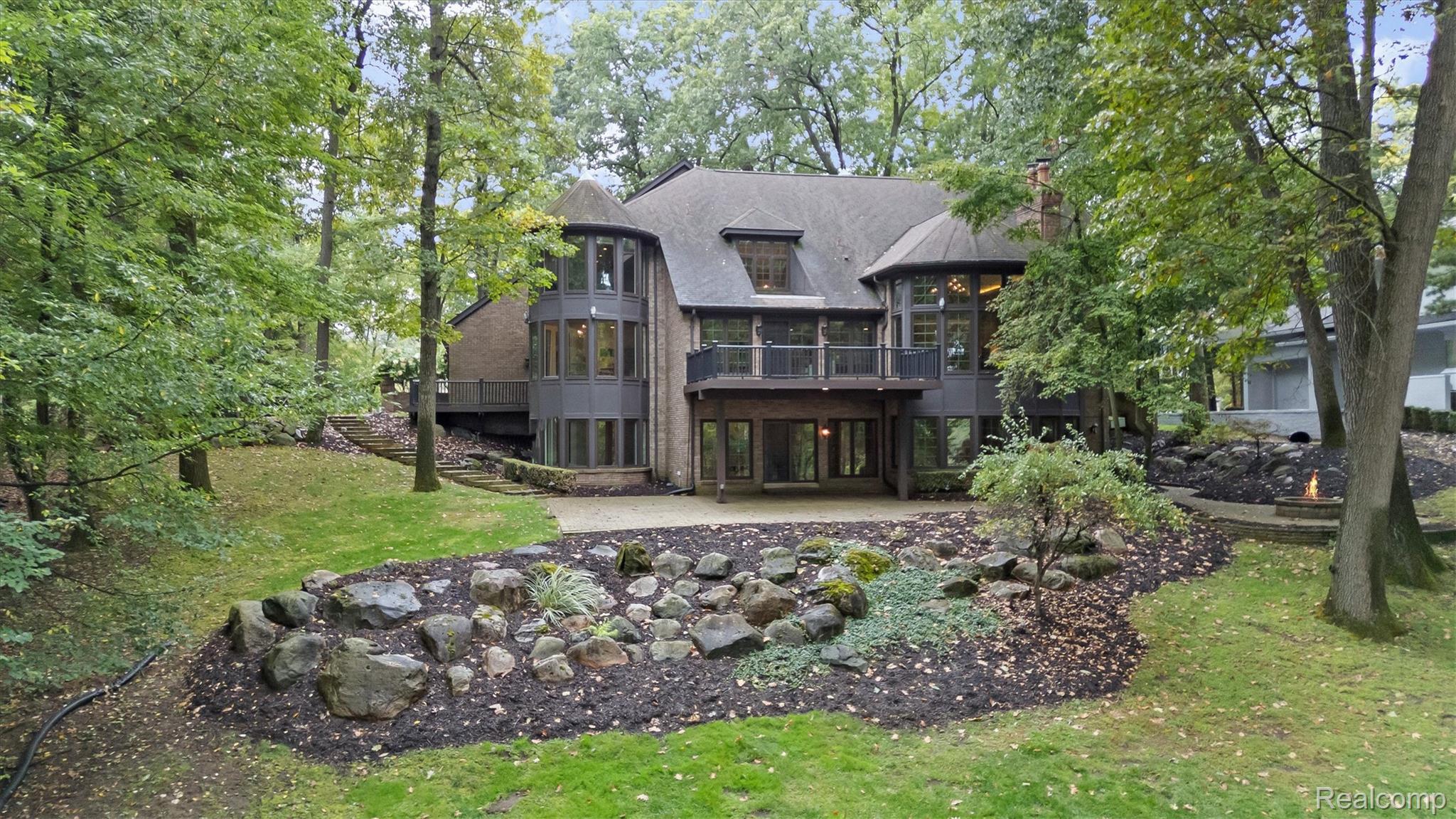 1738 Heron Ridge Drive