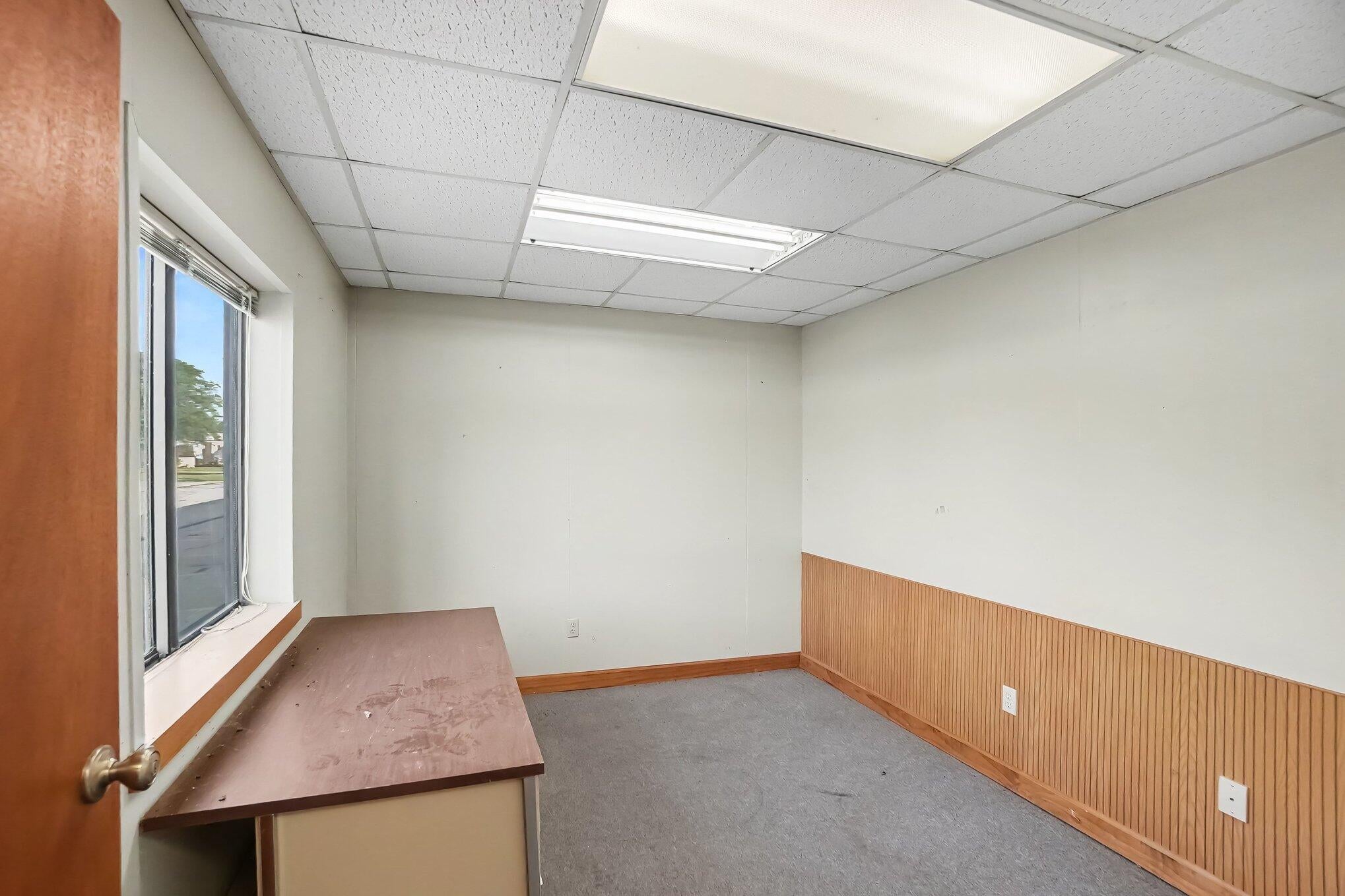 1230 W Locust Street
