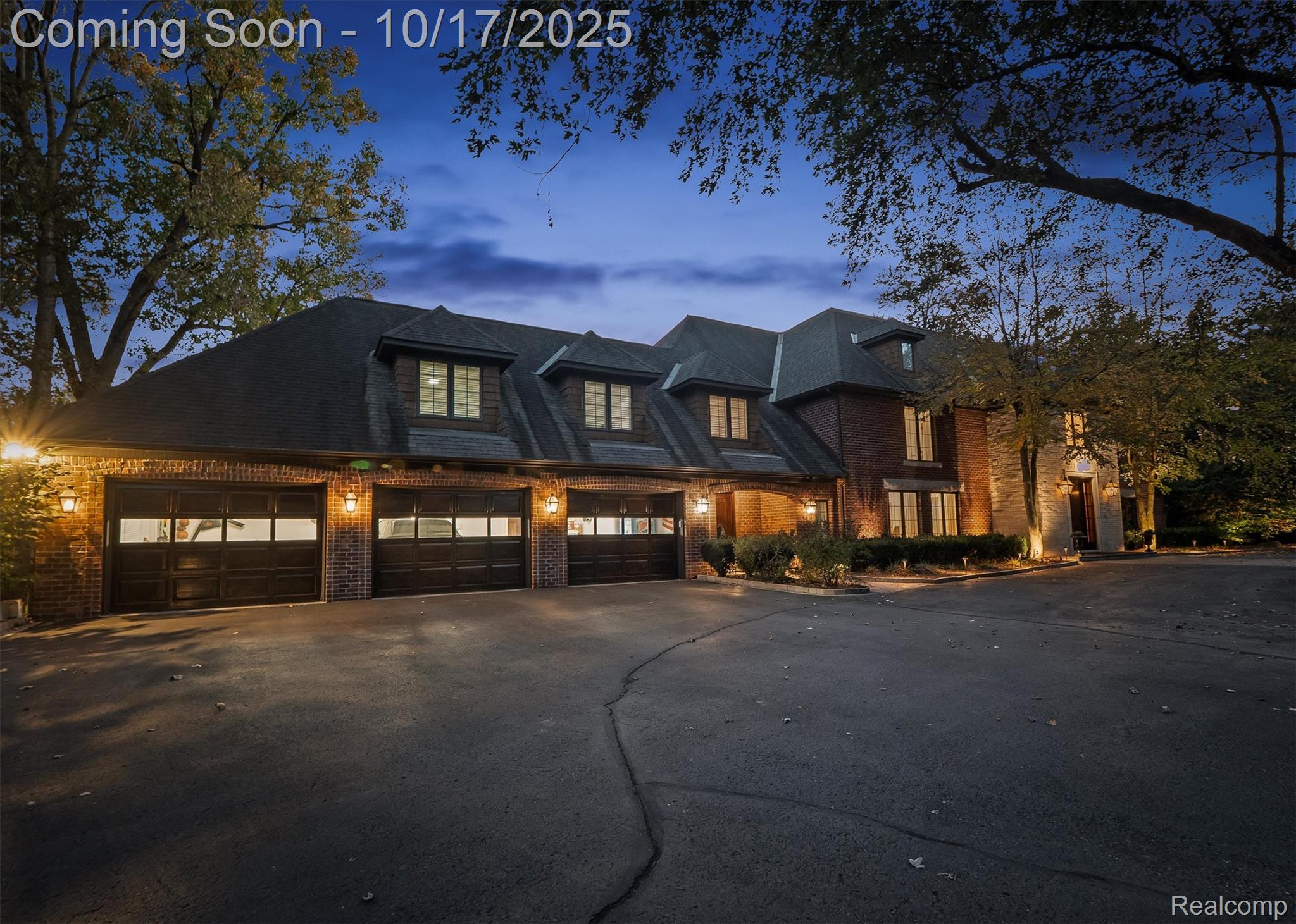 25325 Devon Lane