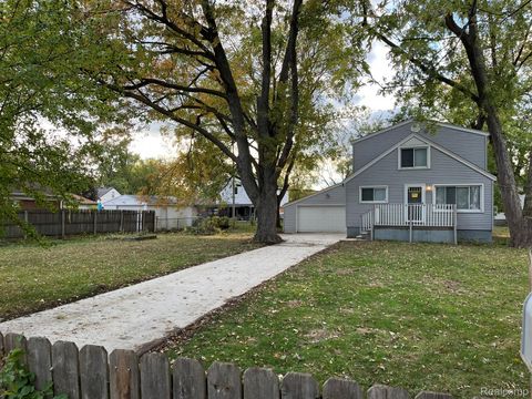 5894 Balfour Avenue Allen Park City MI 48101