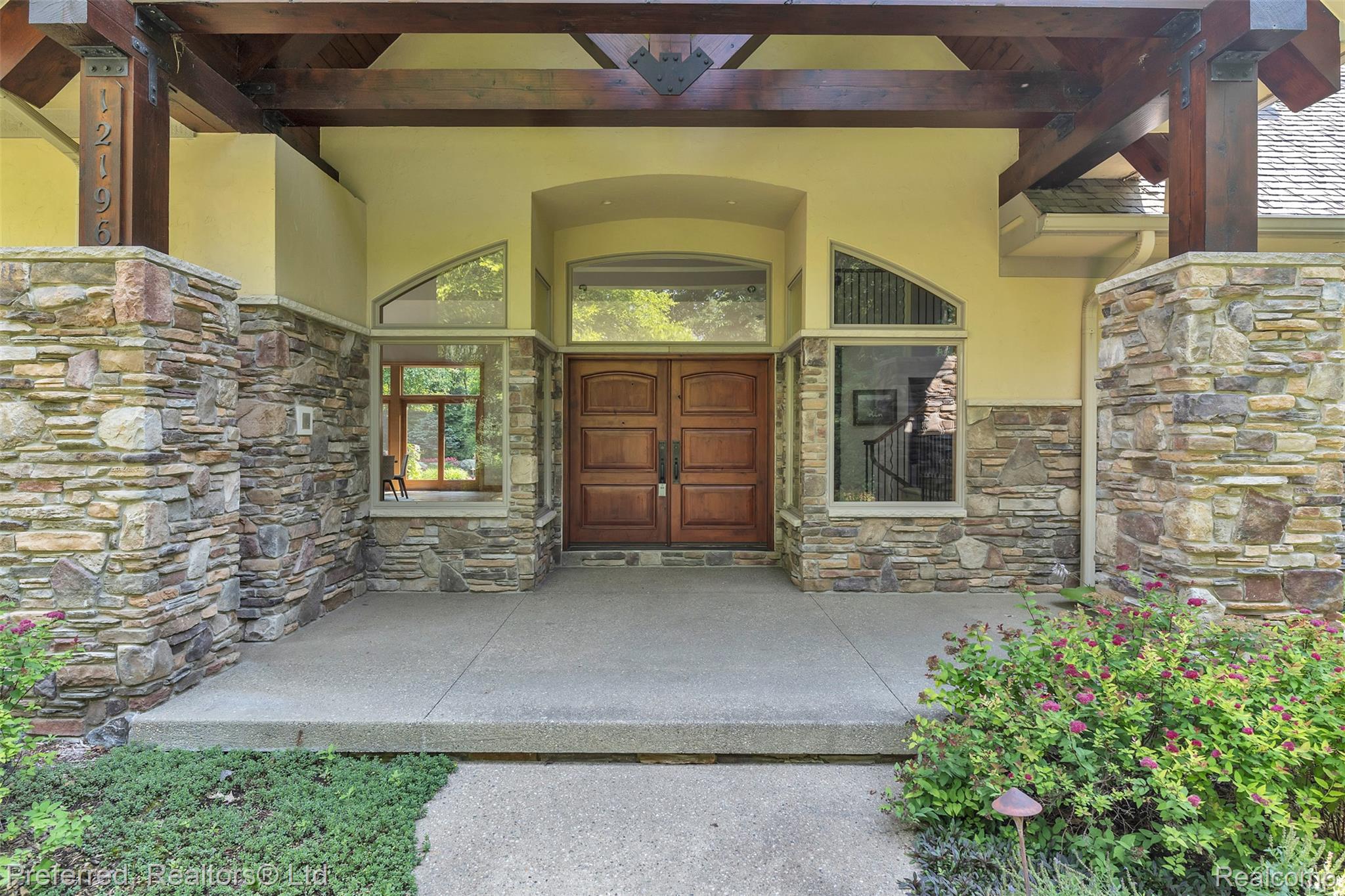 12196 Woodline Drive