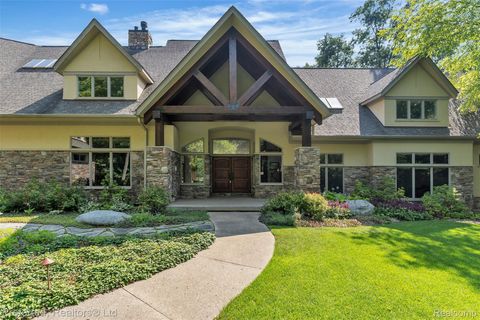12196 Woodline Drive Tyrone Township MI 48430