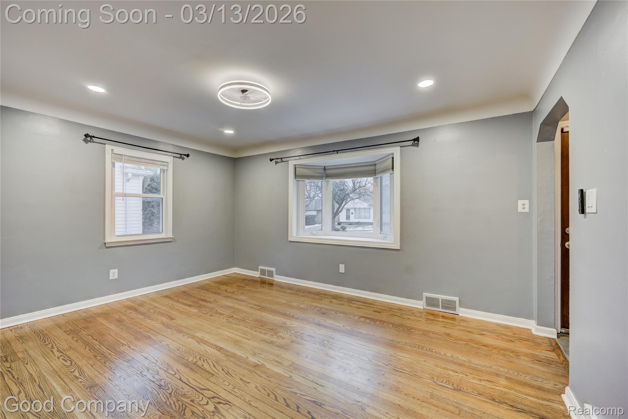 706 N Vermont Avenue