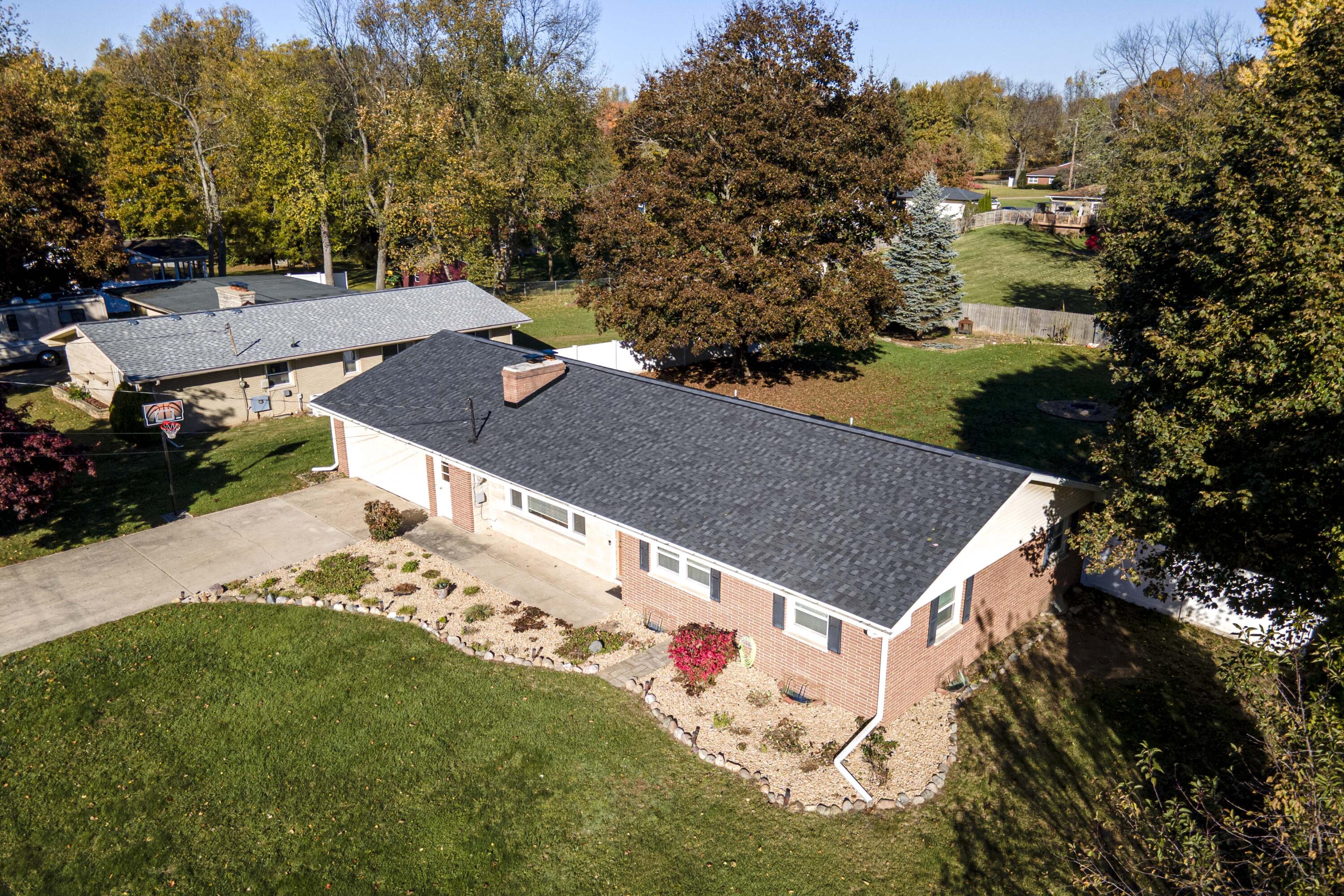 6299 Crestwood Avenue