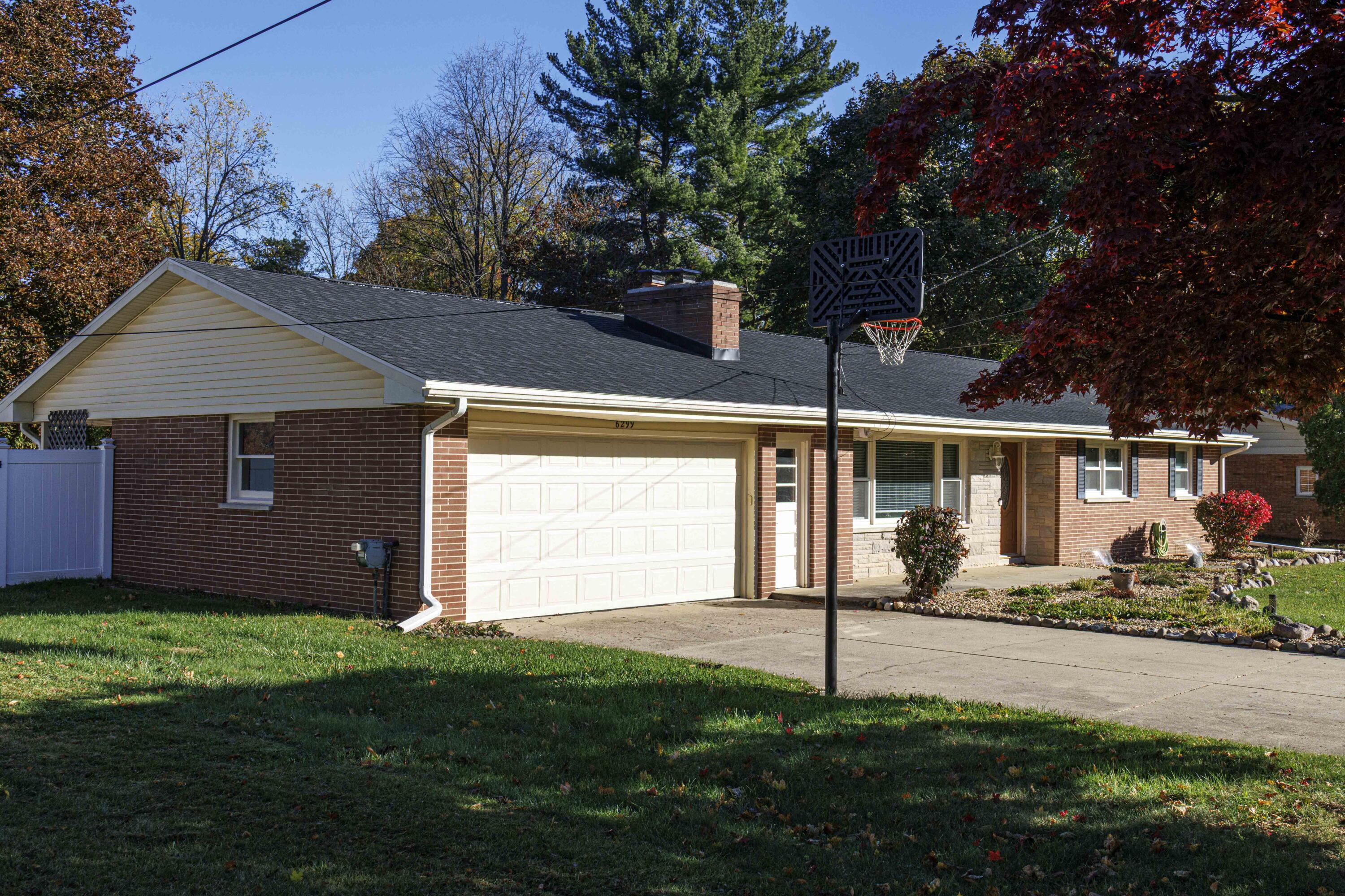 6299 Crestwood Avenue