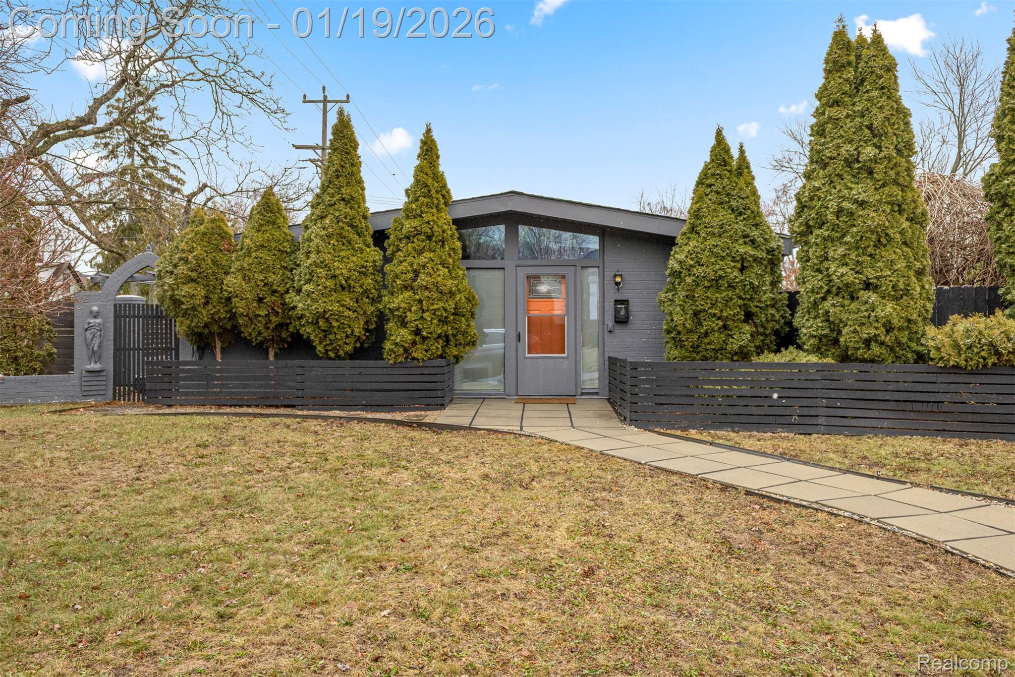 29890 Everett Street