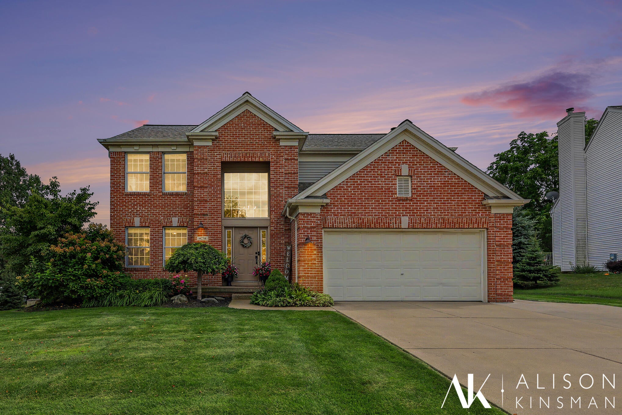 4238 Arlet Court SE