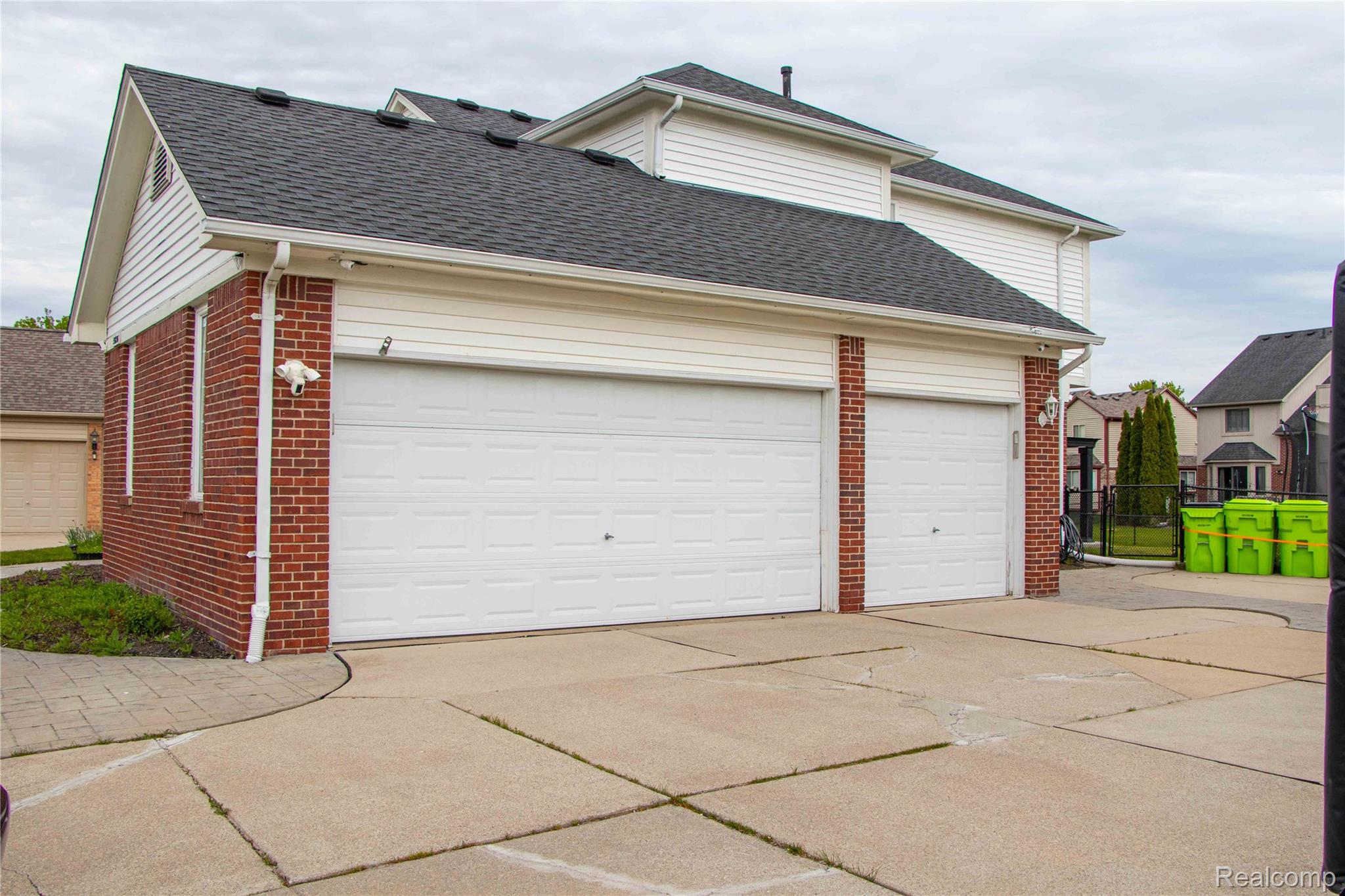 55856 Serene Drive