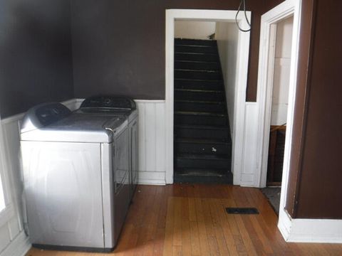 Tiny photo for 620 Gilbert Avenue, Kalamazoo City, MI 49048 (MLS # 64026012332)