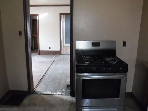 Tiny photo for 620 Gilbert Avenue, Kalamazoo City, MI 49048 (MLS # 64026012332)