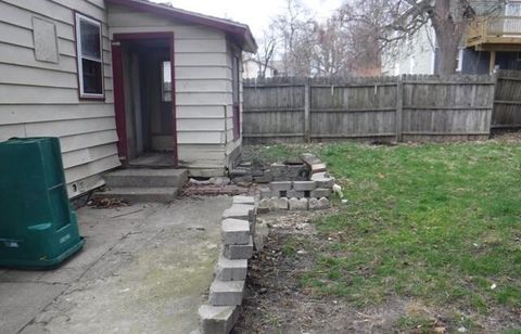 Tiny photo for 620 Gilbert Avenue, Kalamazoo City, MI 49048 (MLS # 64026012332)