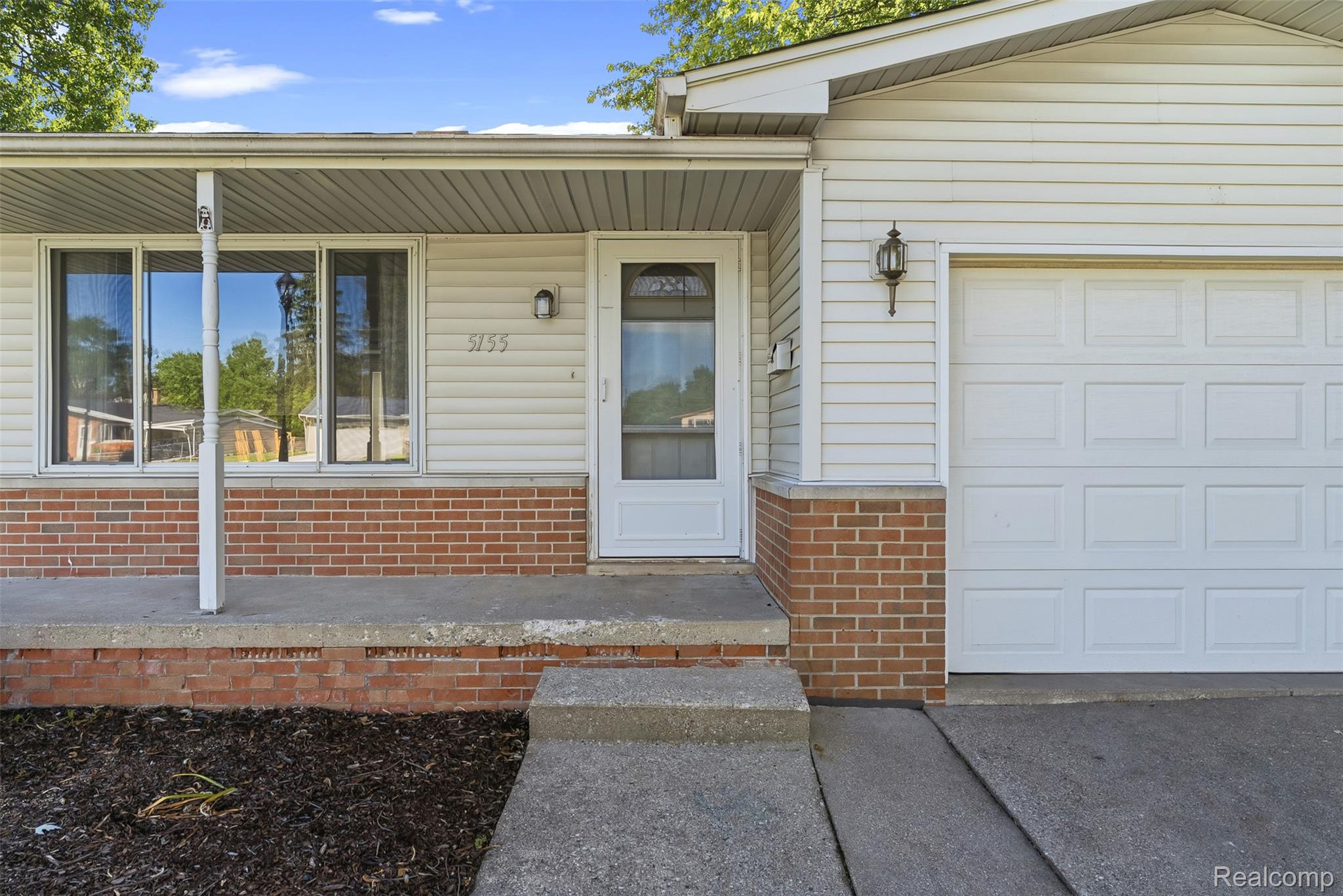 5155 Oxford Court