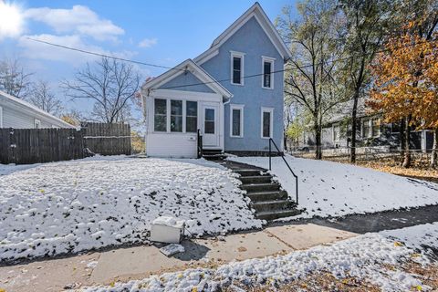 Tiny photo for 85 Frisbie Avenue, Battle Creek City, MI 49037 (MLS # 66025057911)