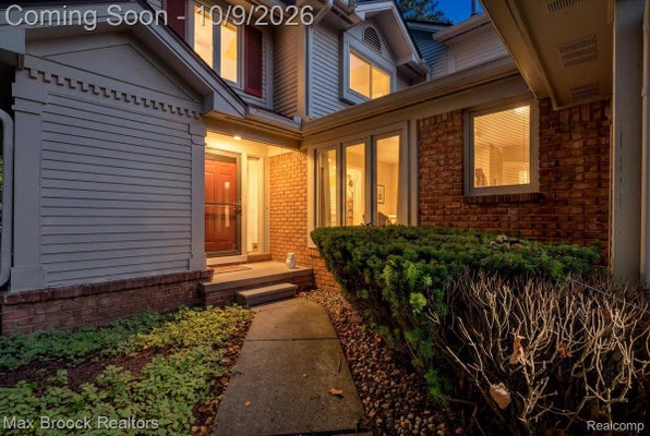 7133 BRIDGE WAY, WEST BLOOMFIELD, MI 48322 - Image 419a0f1f4b4b5966fa65e9a5d92b5fdc/3246859152