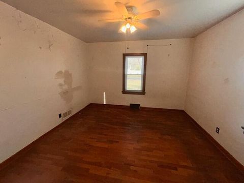 Tiny photo for 48 S 31st Street, Battle Creek City, MI 49015 (MLS # 64025057637)