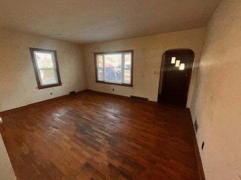 Tiny photo for 48 S 31st Street, Battle Creek City, MI 49015 (MLS # 64025057637)