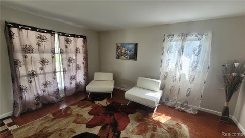 Tiny photo for 606 E Milton Avenue, Hazel Park City, MI 48030 (MLS # 20261077332)
