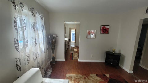 Tiny photo for 606 E Milton Avenue, Hazel Park City, MI 48030 (MLS # 20261077332)