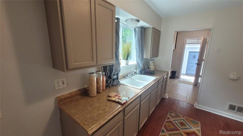 Tiny photo for 606 E Milton Avenue, Hazel Park City, MI 48030 (MLS # 20261077332)