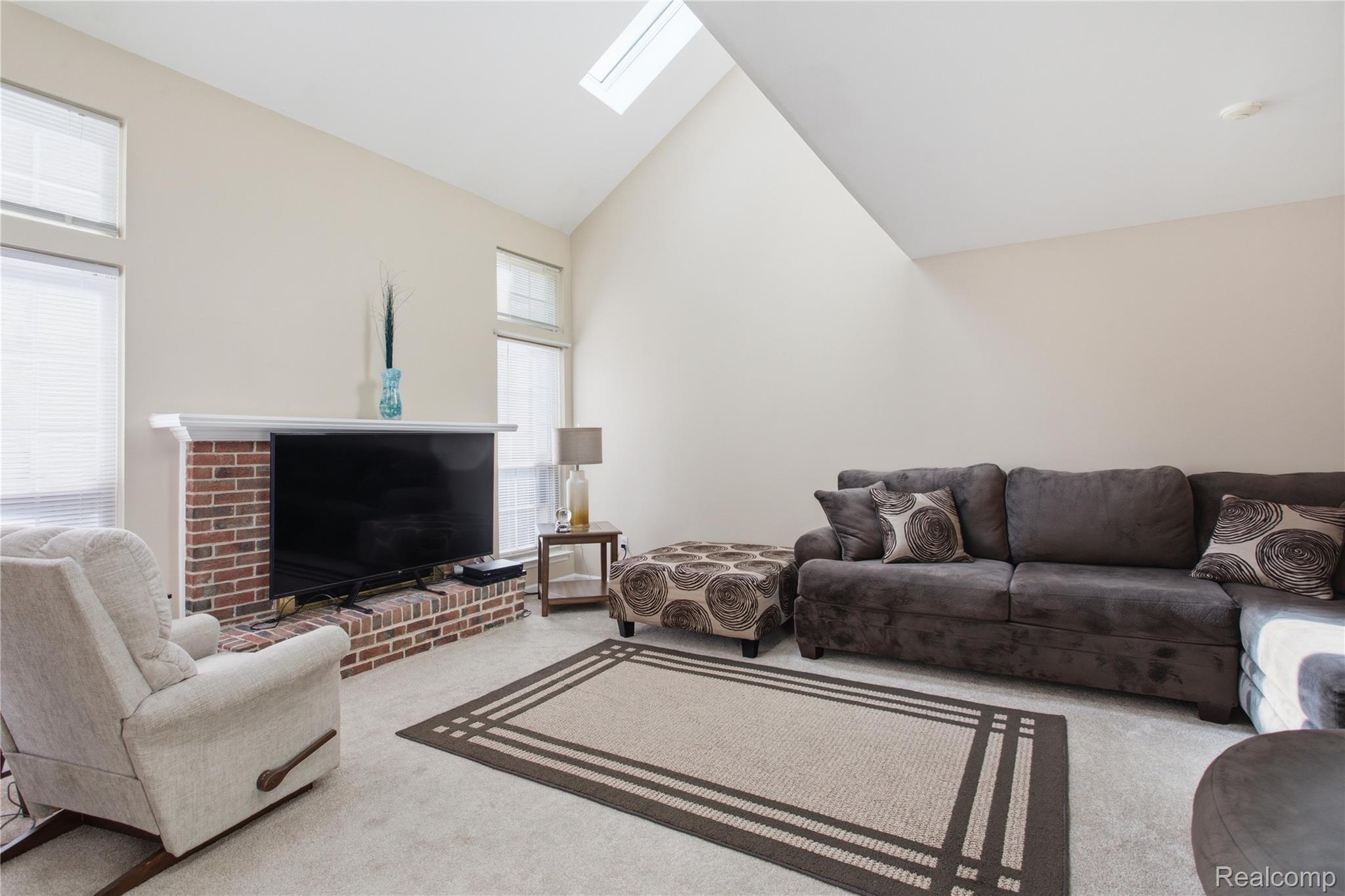 2239 Lone Wolf Lane