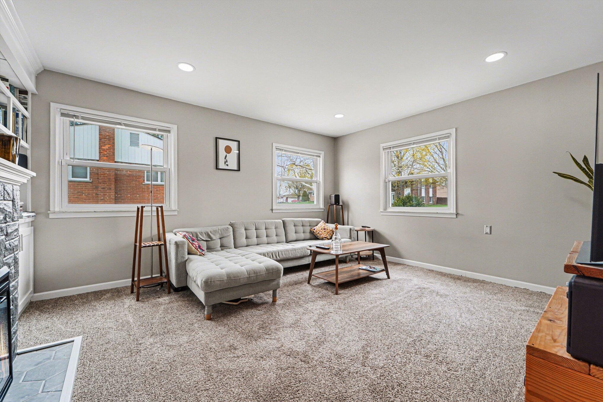 1132 Juneau Road