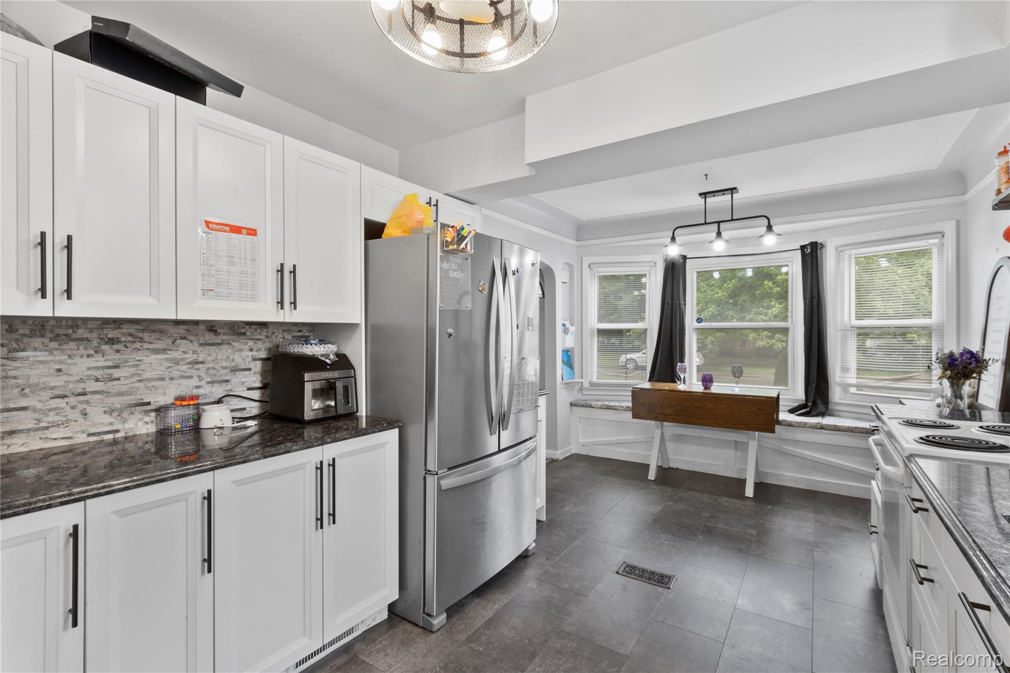15433 Kinloch