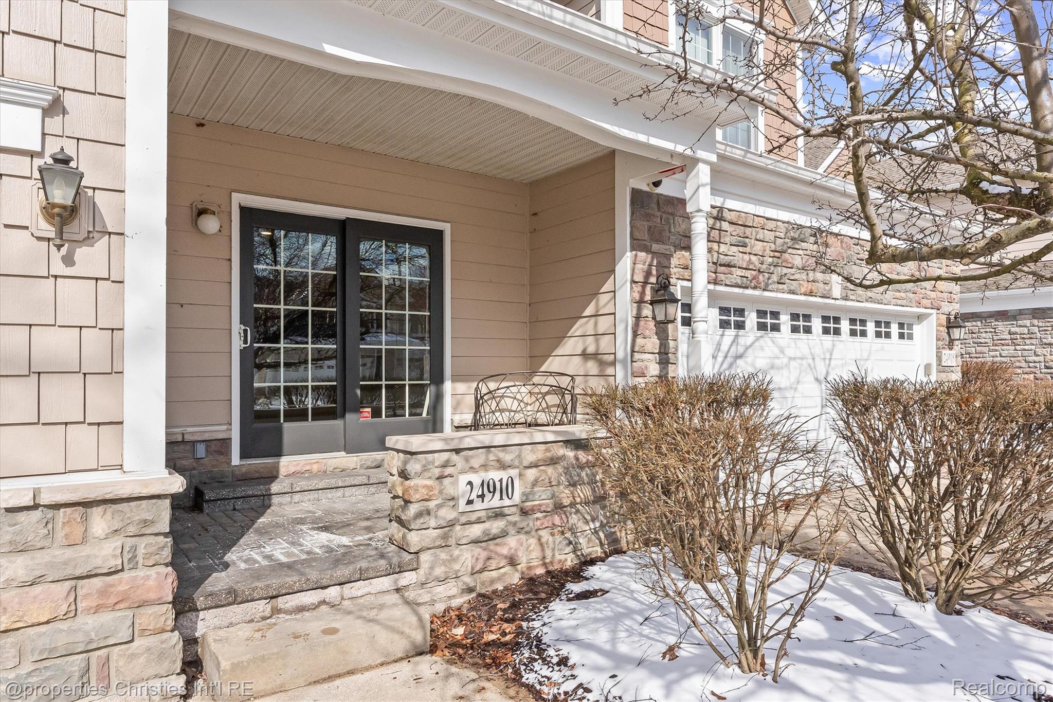 24910 Reeds Pointe Drive