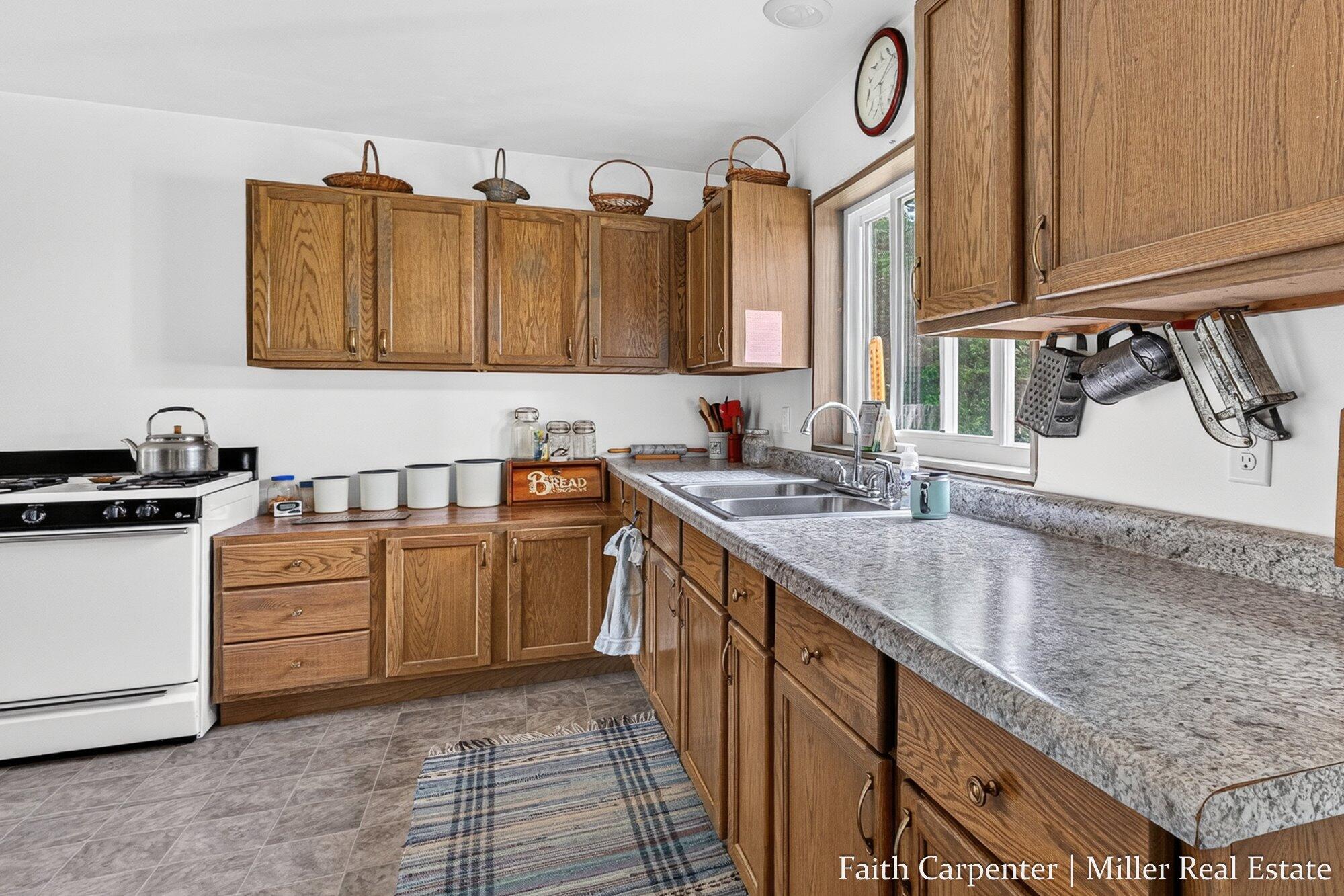 3062 W Cloverdale Road