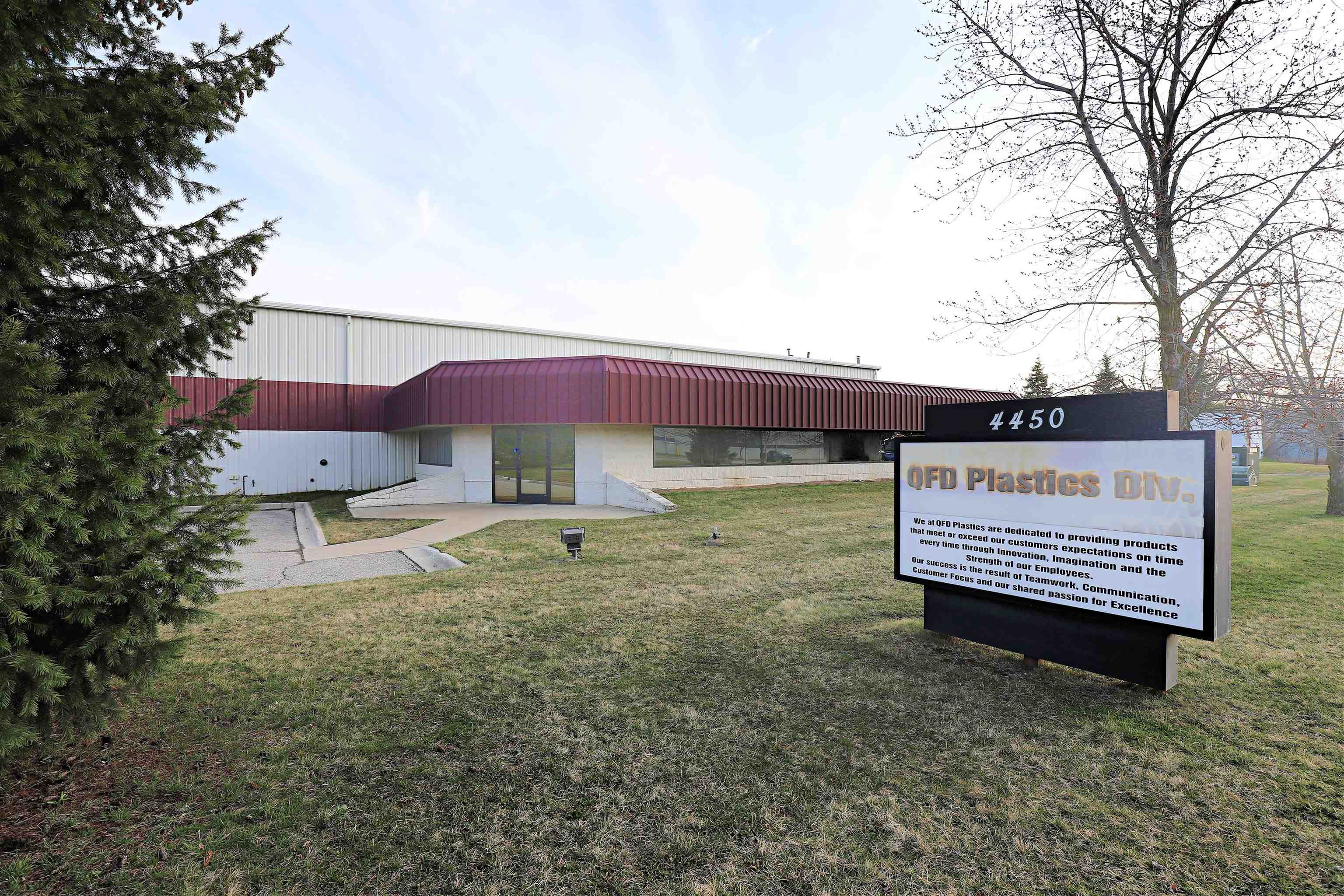 4450 Linden Creek Parkway