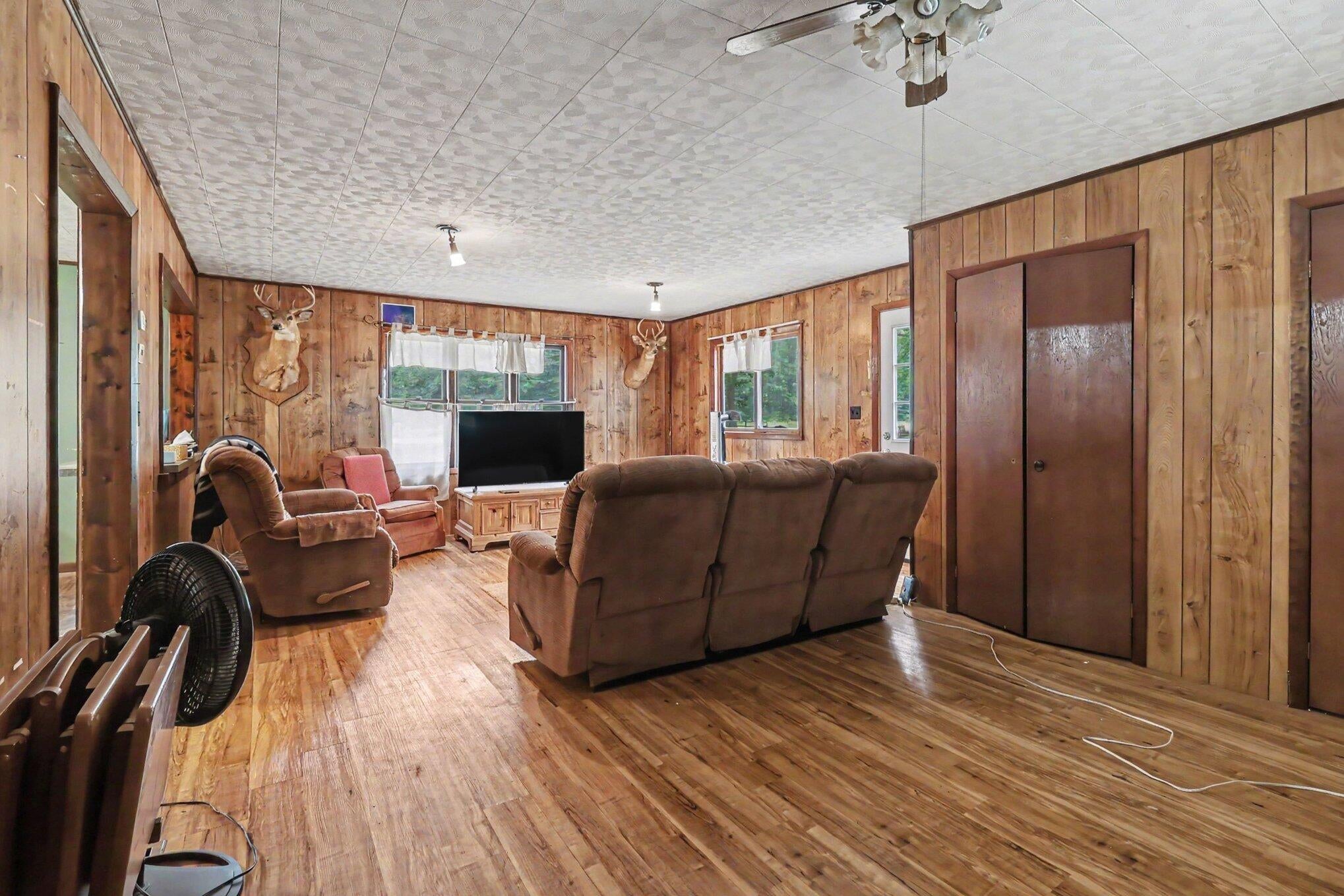 4994 E Madison Road