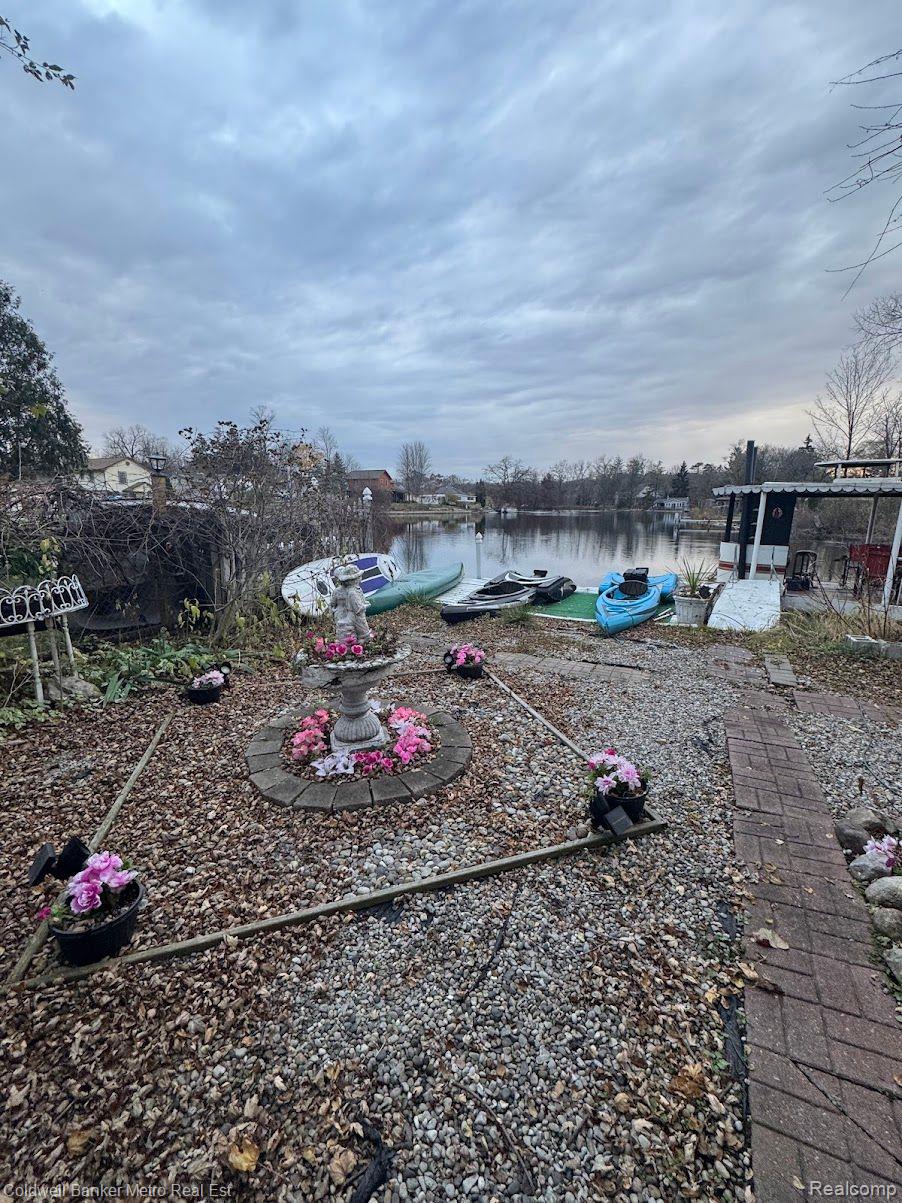 5826 ANDERSONVILLE Road