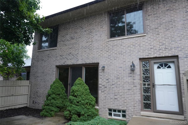 42345 E LEO ST # 242, CLINTON TWP, MI 48038 - Image 41ebc4a42f75de66ecc46fd426e68f3e/1121194008