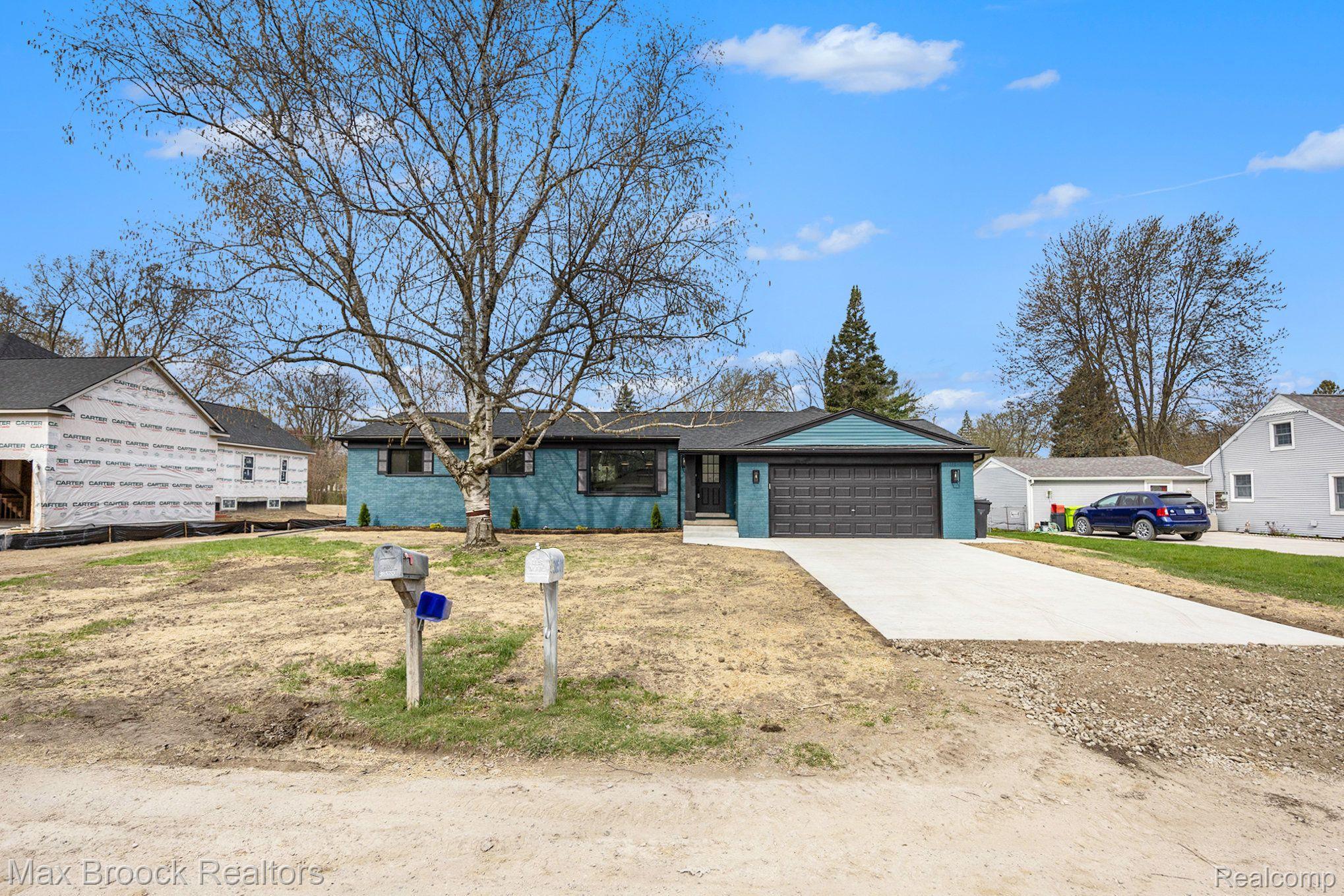 38501 WINKLER Street