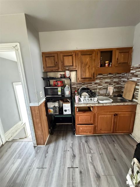 Tiny photo for 6803 Grandville Avenue, Detroit City, MI 48228 (MLS # 20261019230)