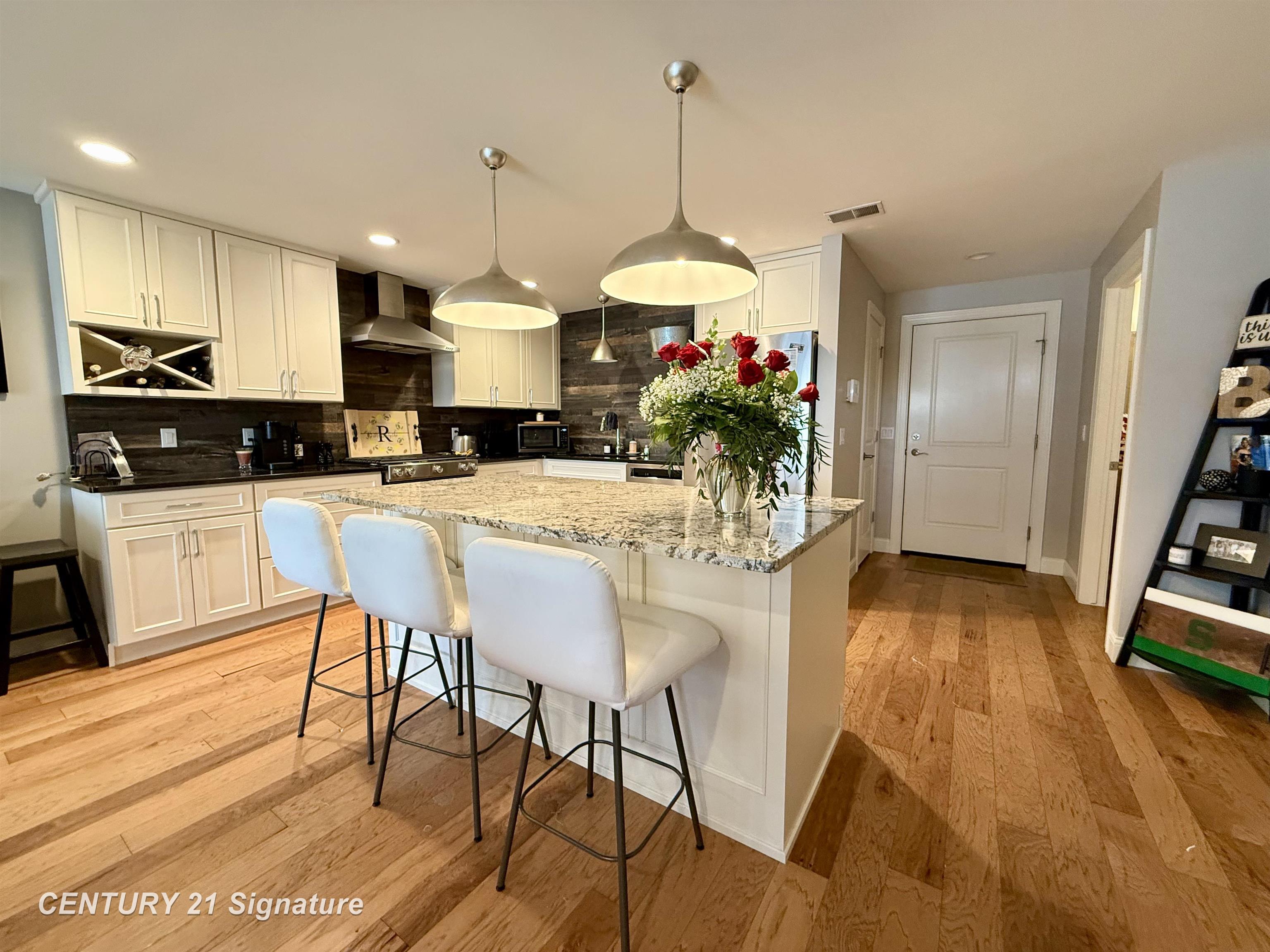 406 N Hamilton Street