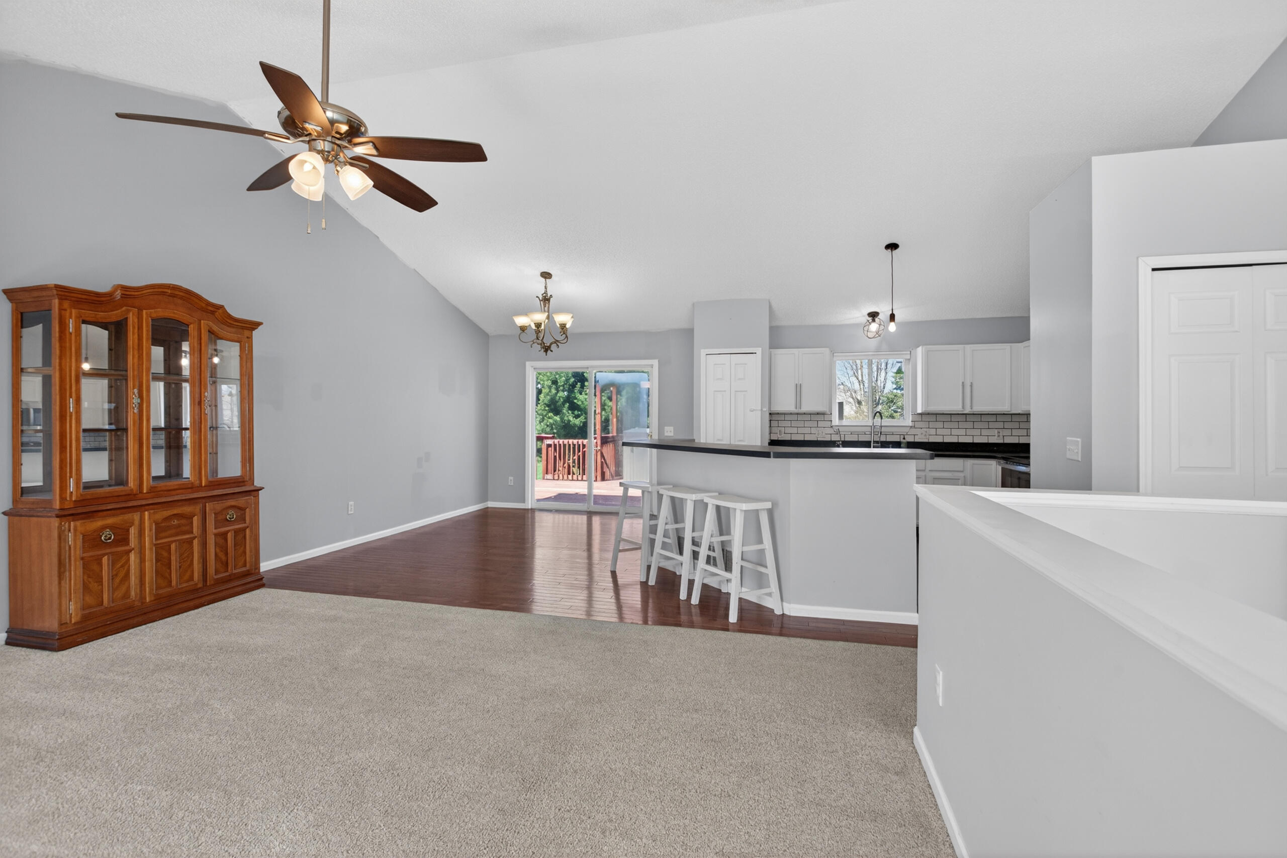 11437 Saddlebrook Circle