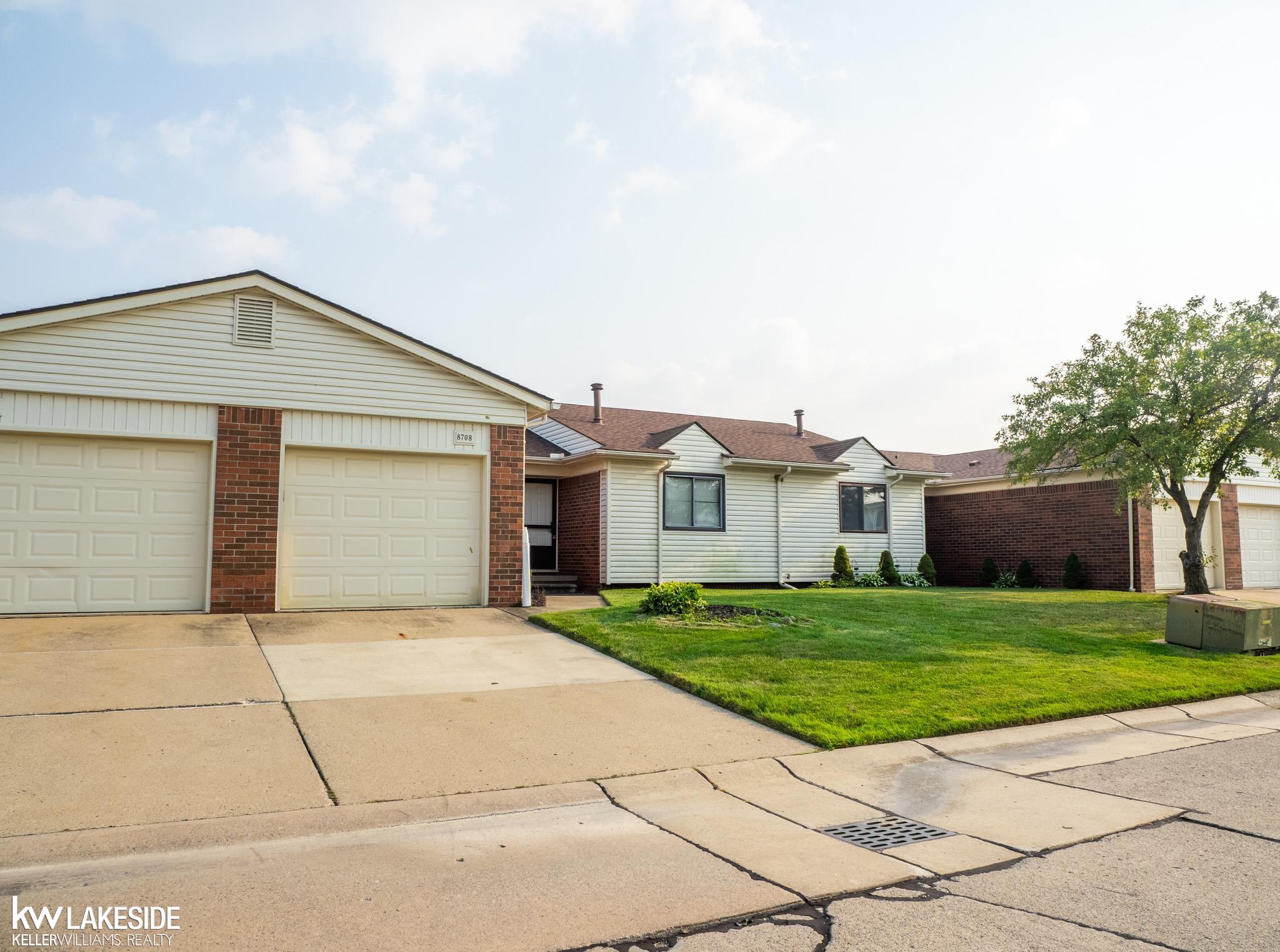 8708 Metropolitan Avenue