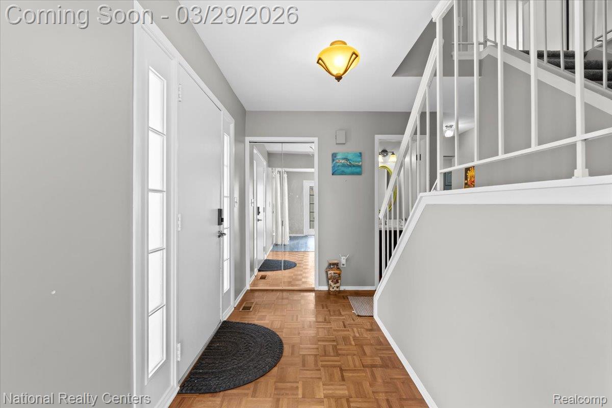 42142 Roscommon Street