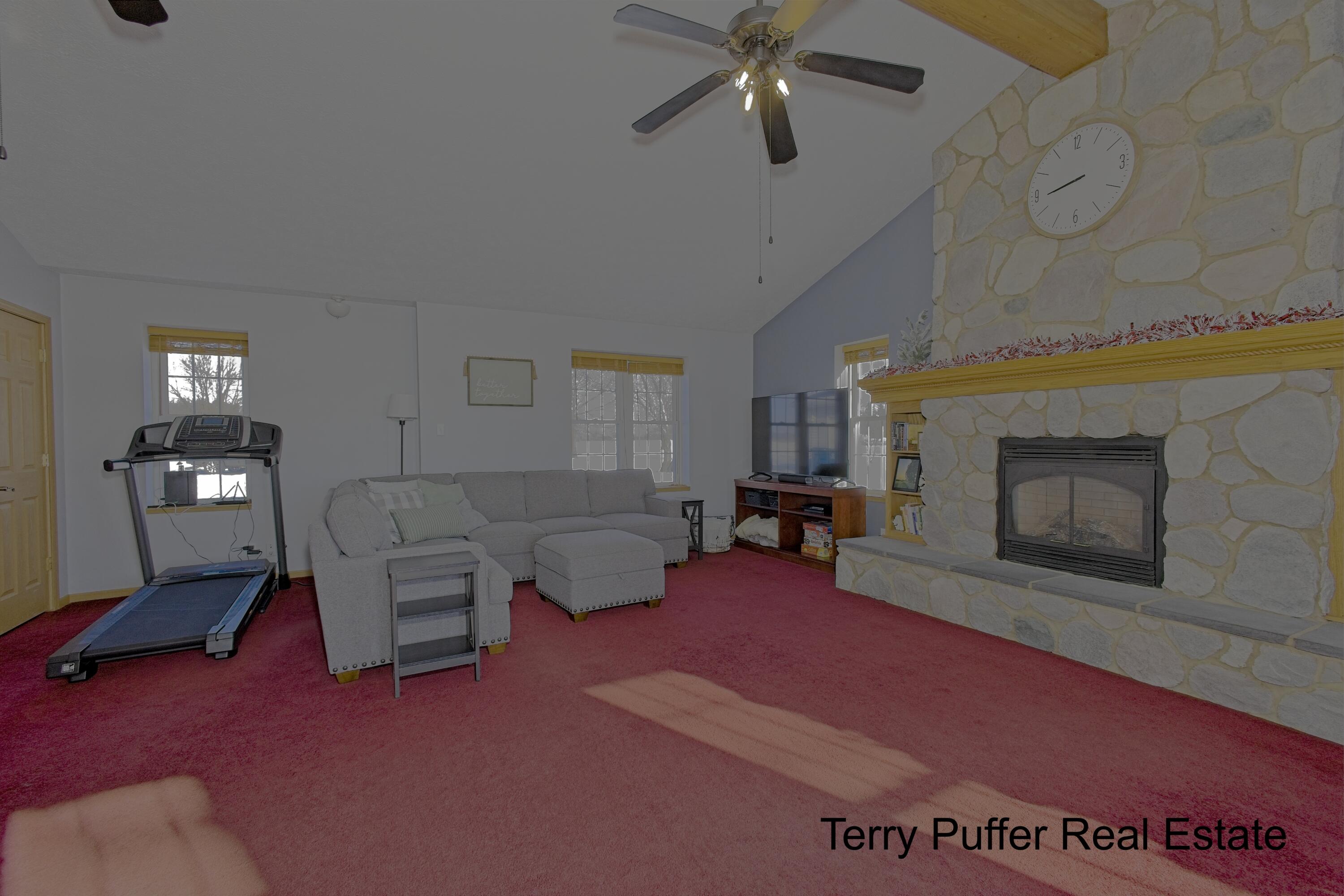 1497 W Grand River Avenue