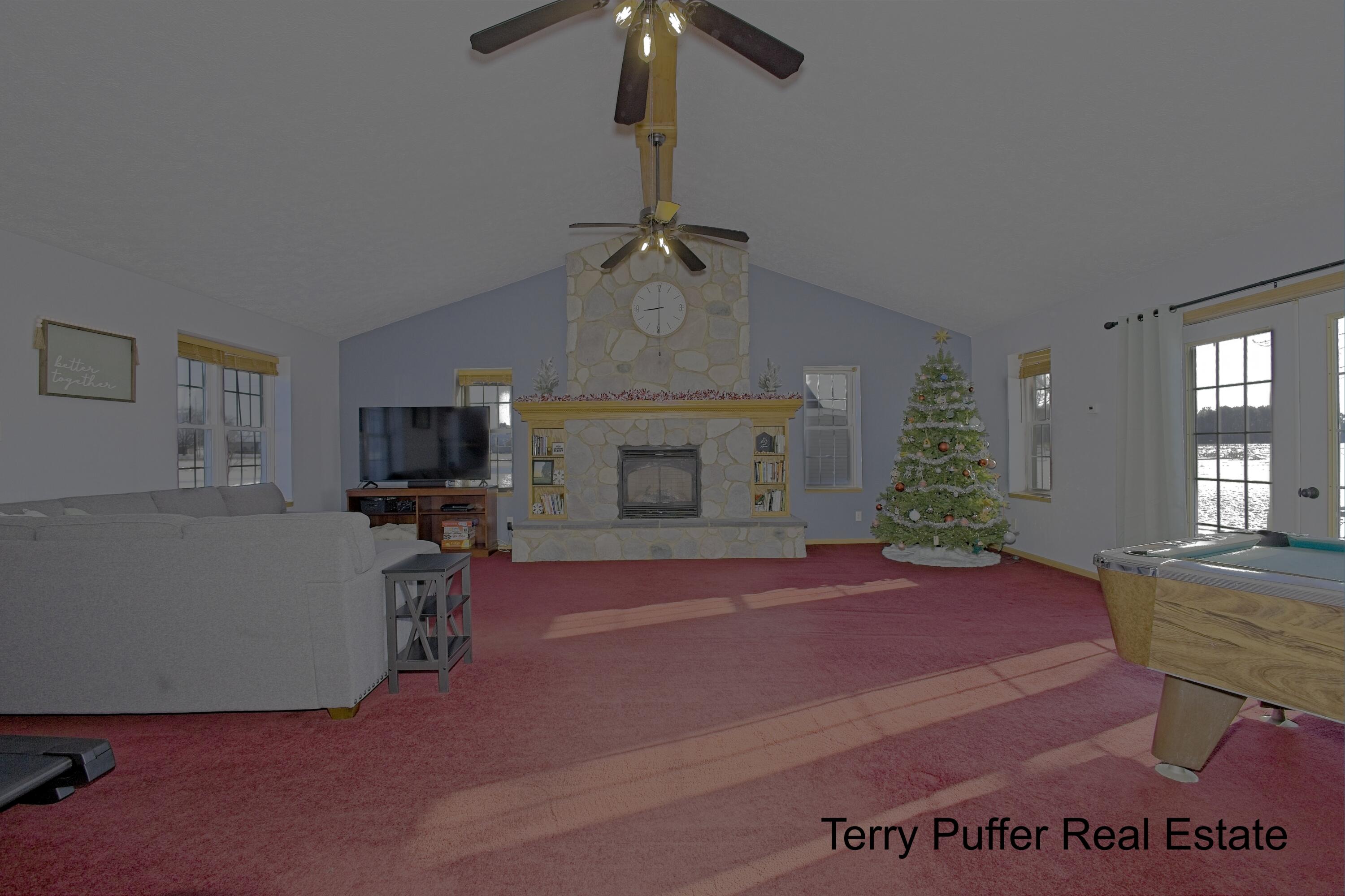 1497 W Grand River Avenue