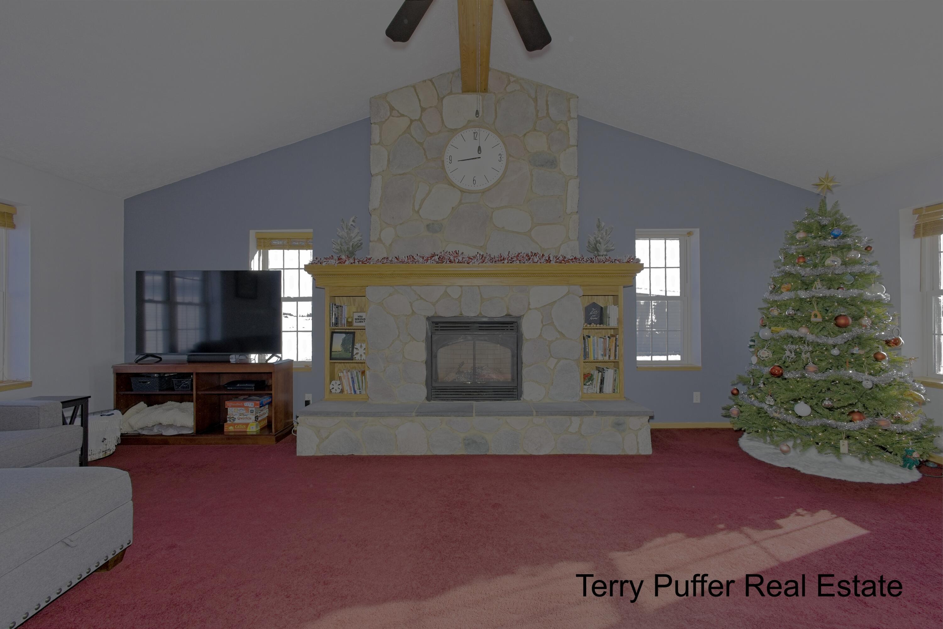 1497 W Grand River Avenue