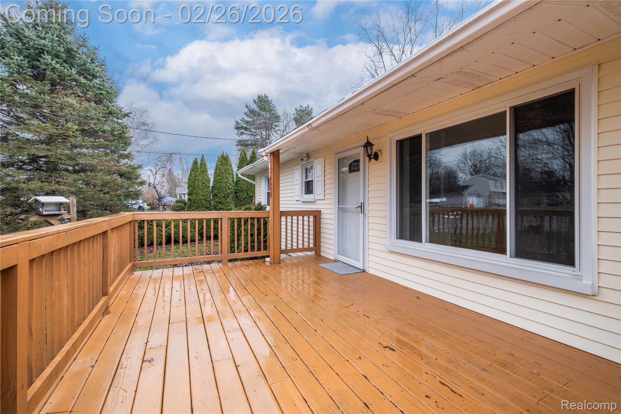 10484 Wake Robin Drive