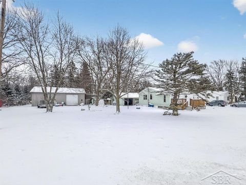 5368 N Center Road Kochville Township MI 48604
