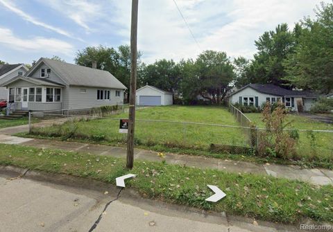6736 Orchard Avenue Warren City MI 48091