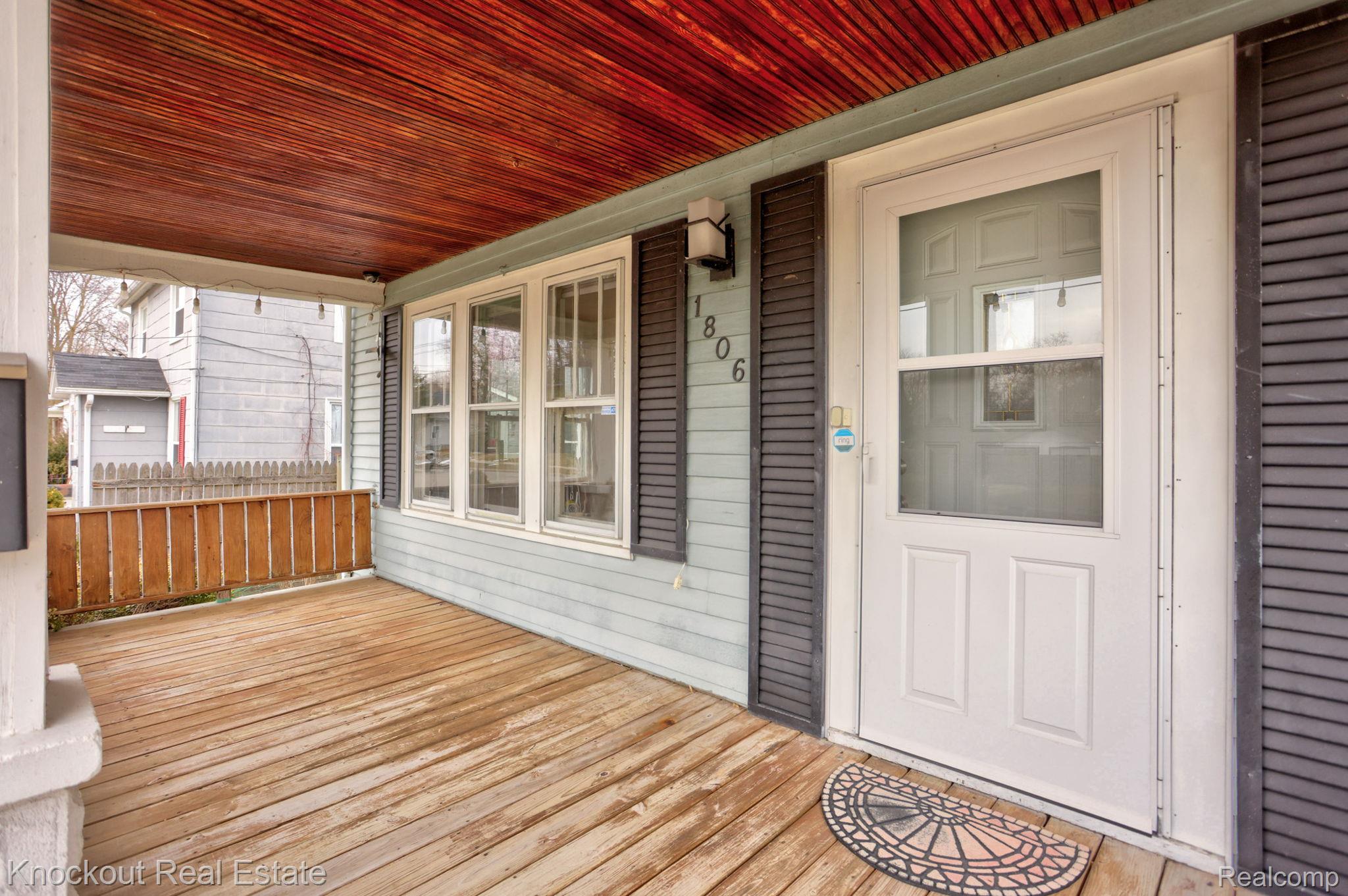 1806 Mackinaw Street